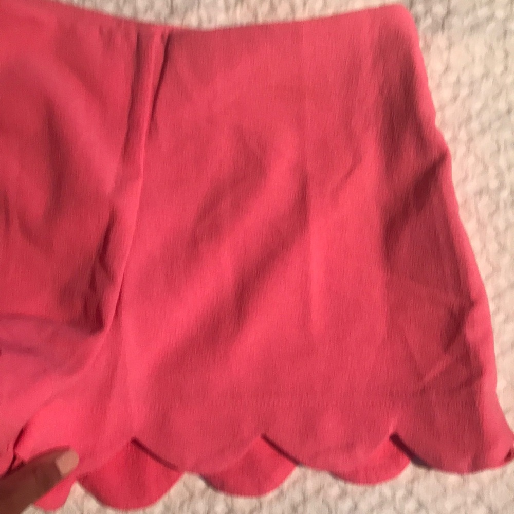Pink short - Picture 3 of 3